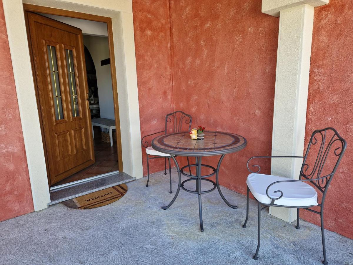 Wine & Apartment Vinales Koper városi község Kültér fotó