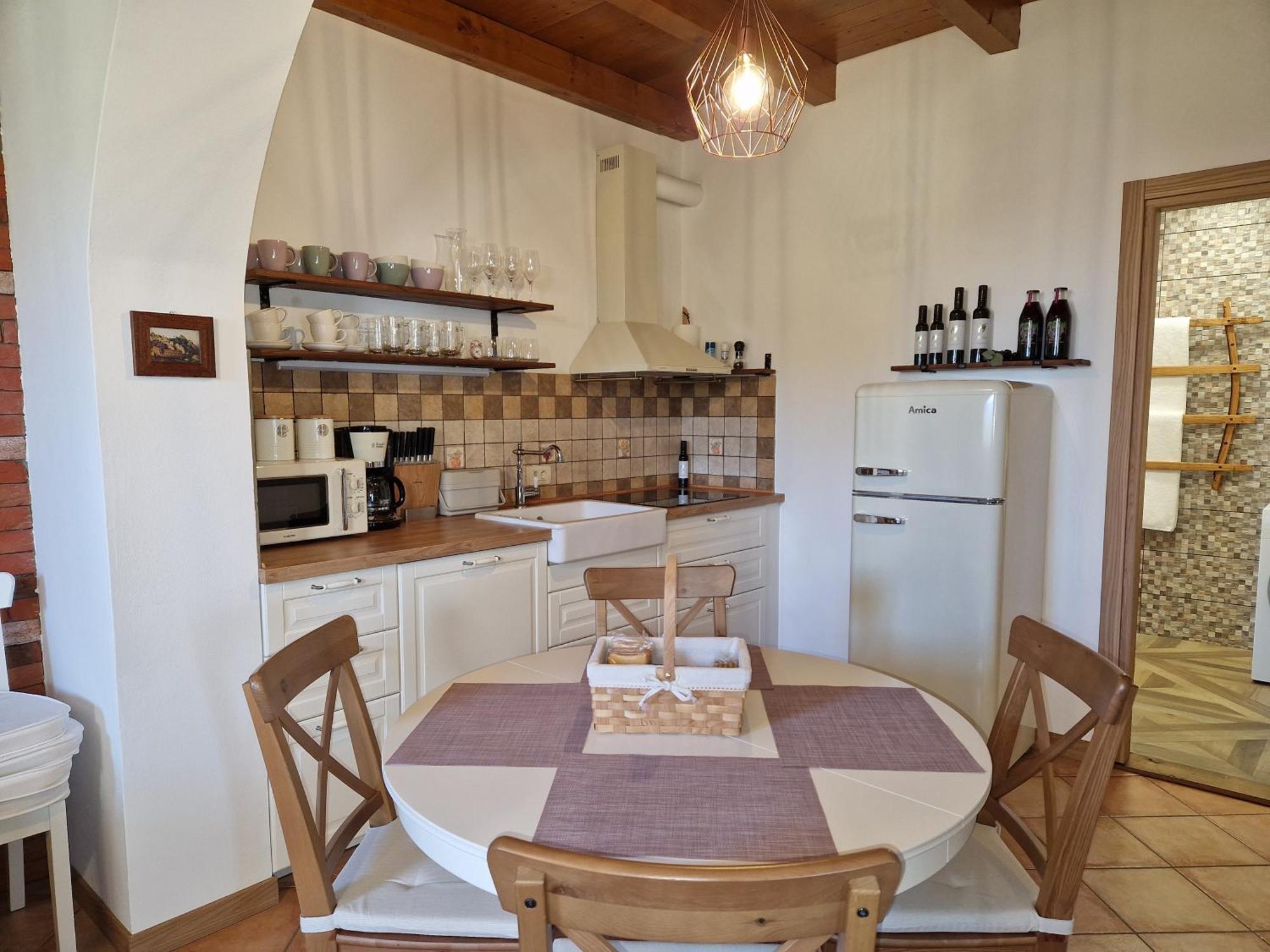 Wine & Apartment Vinales Koper városi község Kültér fotó