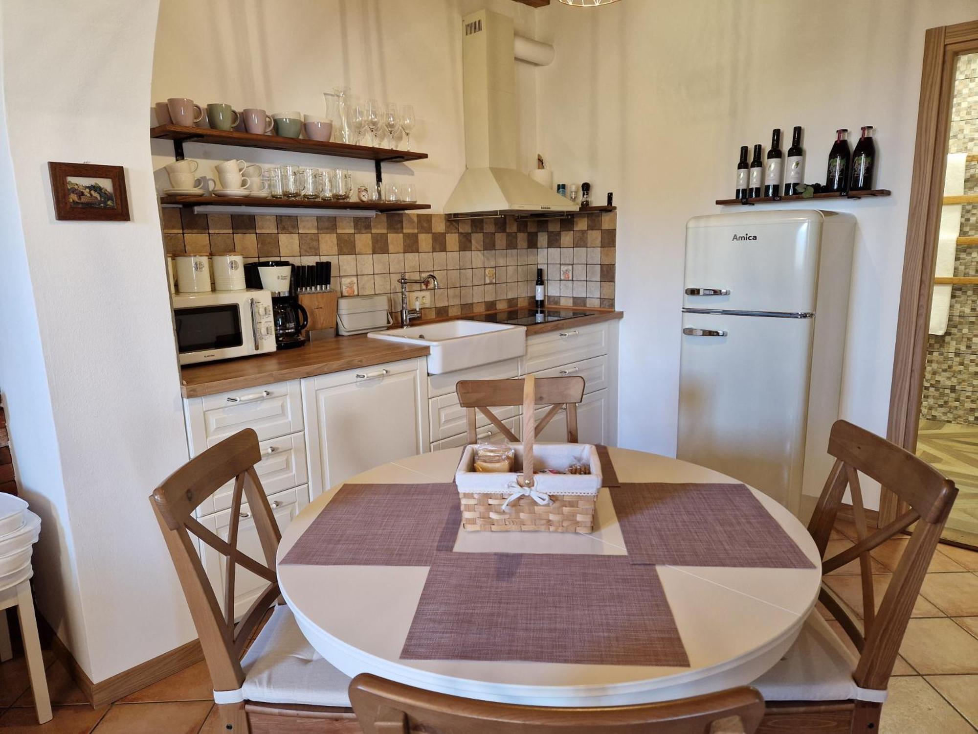 Wine & Apartment Vinales Koper városi község Kültér fotó